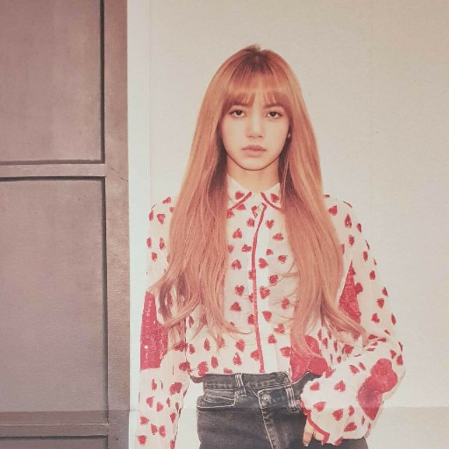 Lisa Blackpink Welcoming Collection Random Poster Shopee Thailand