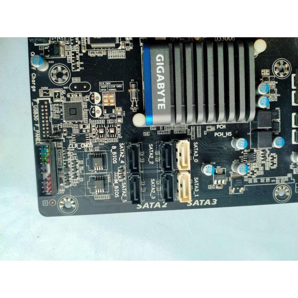 มสตอก GIGABYTE GA P67A UD3R B3 Desktop Motherboard P67 Socket LGA