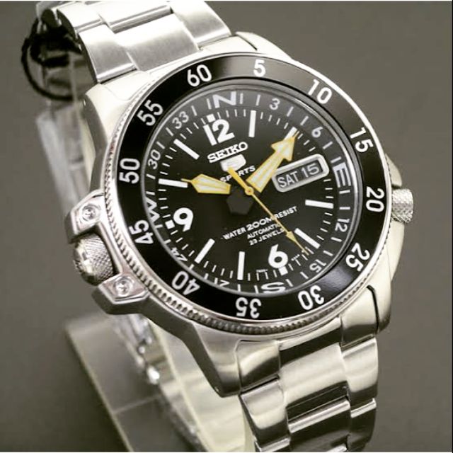 seiko skz211 review
