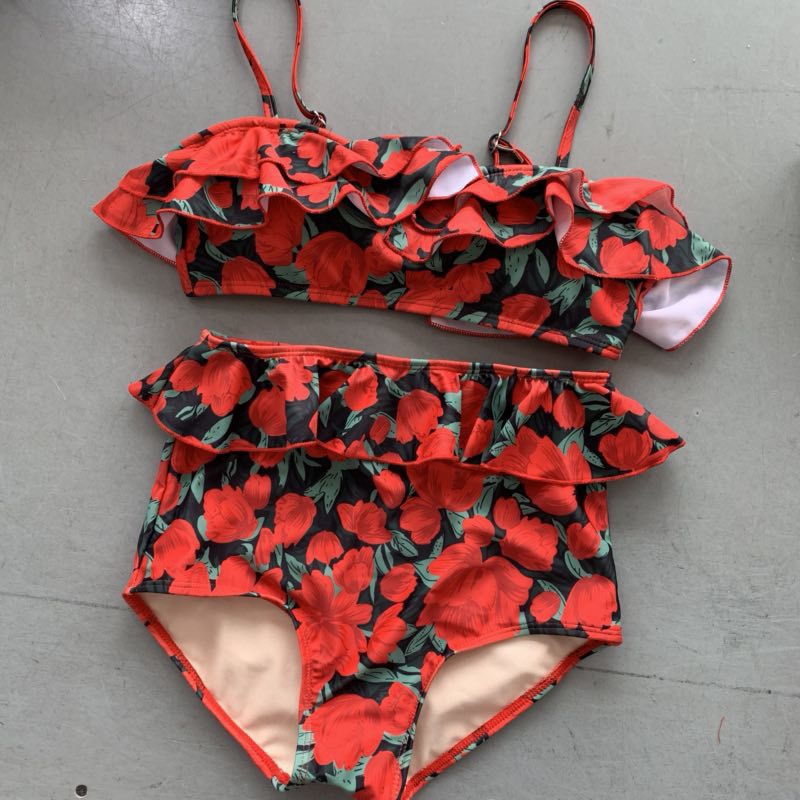 Wholesale Contact MeNew Floral Breast Sized Skinny Hot Spring Fake
