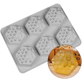 พิมพ์ซิลิโคน รังผึ้ง 6 เหลี่ยม 6 ช่อง(คละสี) 6 cavity Honeycomb อย่างดี จึงสามารถสัมผัสกับอาหารได้