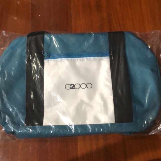 g2000 blue duffle bag