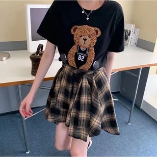 Swan shop ชุดเซต2ชิ้น เสื้อยืดลายหมี🧸+กระโปรงลายสก๊อต สไตล์แนวหวานใส่น่ารัก มี6ไซด์พร้อมส่งค่ะ
