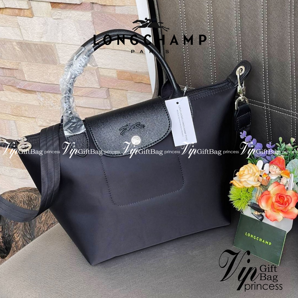 Longchamp Le Pliage Neo Size S มาพบกับกระเป๋ารุ่นยอดนิยม ที่สาวๆ ต้องมีไว้เก็บไว้สักใบ กระเป๋าโท้ทใบ