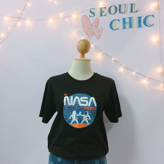 เสื้อยืดNAZA สีดำ พิมพ์ลายกลางอก สวย เทห์ (free size)