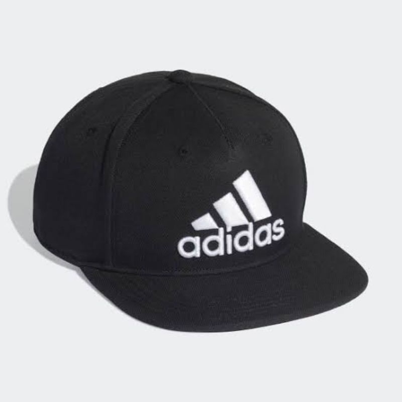 หมวก adidas training snapback cap ทรงสวย ของแท้ 100%
