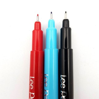 [♥ลด 23.- ใส่โค้ด KTWS7G9X5♥]ปากกาตัดเส้น Lee Pen ลีเพ็น 0.2 mm มี 3 สีให้เลือก (หมึกสีดำ,หมึกสีแดง,หมึกสีน้ำเงิน)