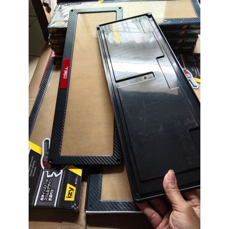 CARBON LOCATION PLATE HOLDER CARBON LOCATION PLATE HOLDER