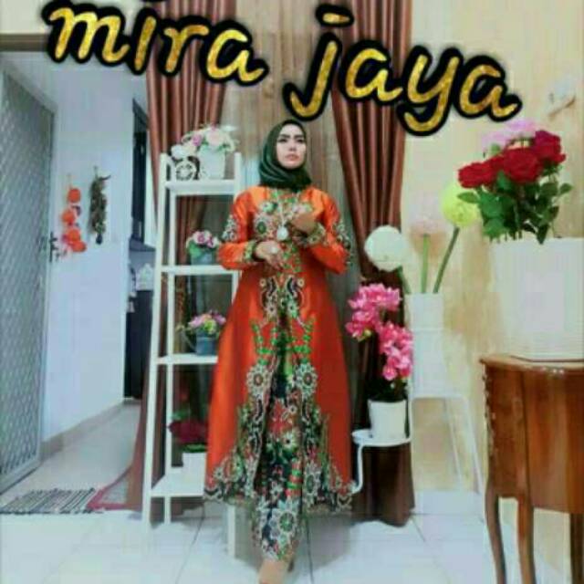 Mira Jaya Original ชุดดอกไม้ 2 ชั้น