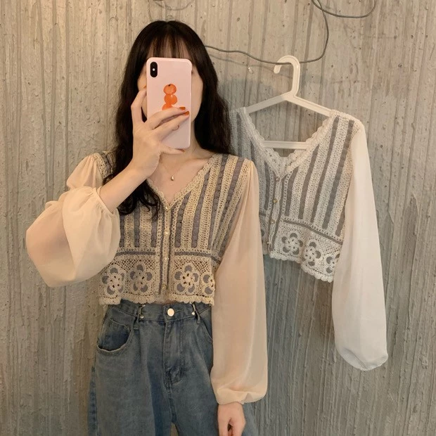ส่งทันที Ciciเสื้อแขนยาวไหมพรมถักแต่งลายฉลุซีทรูดอกไม้ สีโทนอุ่นสีพื้น(A11)