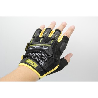 ถุงมือครึ่งนิ้ว Mechanix รุ่น M-Pact