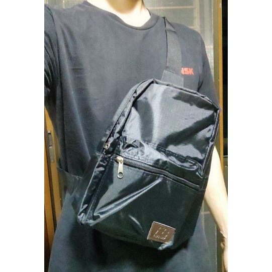 กระเป๋า กระเป๋าคาดอก ยี่ห้อ FB Battery สีดำ