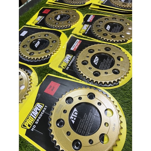 PROTAPER 428 HARDEN STEEL SPROCKET SPOKET GOLD YAMAHA Y15 Y16 EXCITER Y15 V1 V2 SPRROCKET PROTAPER R