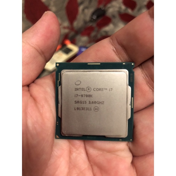 i7-9700k 8 core รองรับบอร์ดเจน 8/9 ตัวเทพสุด ของเดิมๆ ไม่เคย oc ครบกล่อง ประกัน 2/2023 ความแรงประมาณ