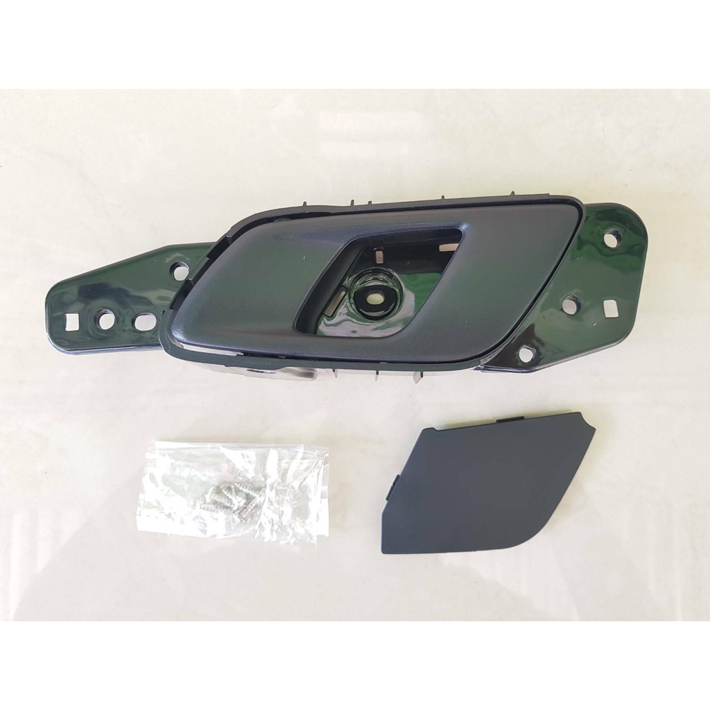 มือเปิดอันใน+เบ้ารอง FORD T6, MAZDA BT50 PRO ก้านดำ ข้างLH(ซ้าย) อันละ200บาท