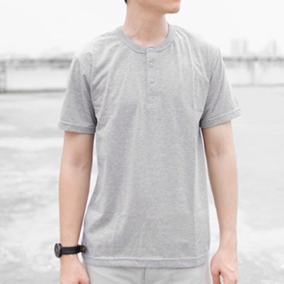 Basic button neck short sleeved t-shirt