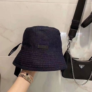 หมวก ปราด้า Bucket Hat