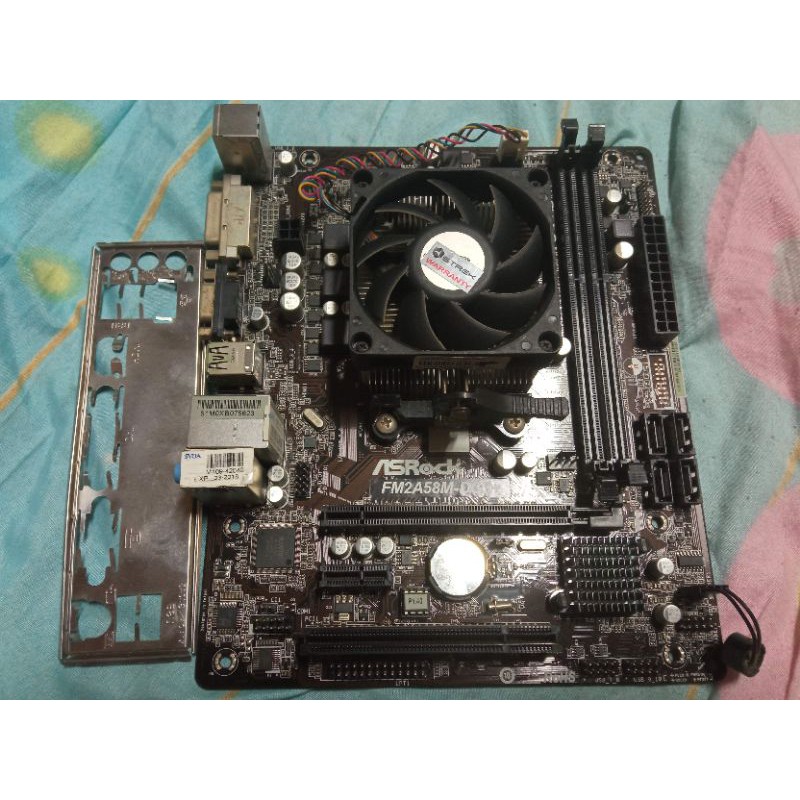 เมนบอร์ด พร้อมซีพียู fm2+Cpu A6 6400k