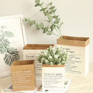พร้อมส่ง แจกัน แจกันถุงกระดาษ ซองกระดาษ พร็อพถ่ายรูป ถุงกระดาษคราฟท์ เเจกันถุงกระดาษ ที่ใส่ดอกไม้ พร้อมถ่ายรูป