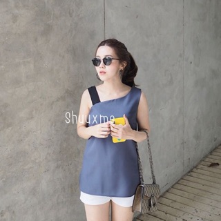 [NEW] เสื้อปาดไหล่ สีฟ้า