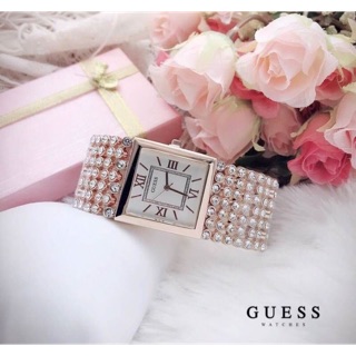 นาฬิกาข้อมือผู้หญิง Guess