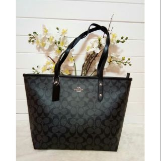 New coach tote zip แท้เท่านั้น