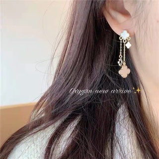 มาใหม่ Fashion earrings ต่างหูไข่มุก เวอร์ชั่นเกาหลีแฟชั่น Style รูปแบบใหม่ (สินค้าพร้อมจัดส่ง)