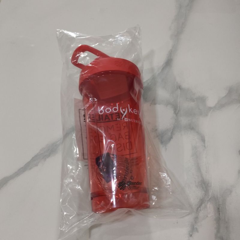 แก้ว Amway (ใหญ่)ฝารุ่นใหม่ มีตัวล็อคเปิดปิดง่าย เชคนิวทริไลท์ Blender