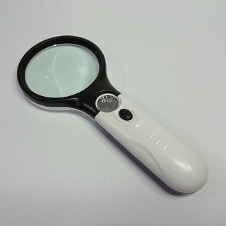 แว่นขยาย 2 เลนส์ Magnifier มีไฟ LED ส่องสว่าง รุ่น 6902AB