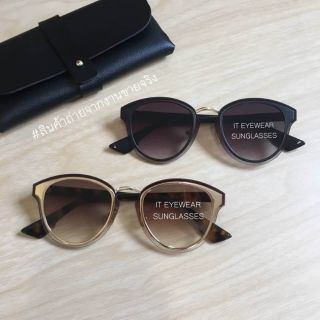 ✨ สีใหม่เข้าเพิ่มจ้า โทนสีเบสิคใส่ได้ไม่เบื่อ ✨
New arrival  : Dior Sunglasses 

แว่นกันแดดทรงกลมรีๆ ทรงหยดน้ำ