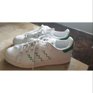 Adidas stan smith zigzag ป้ายห้อย 6us 4.5uk 23 cm