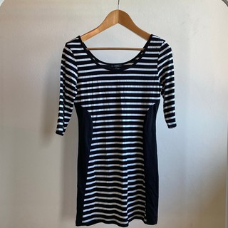 เดรส XOXO Striped Bodycon Dress