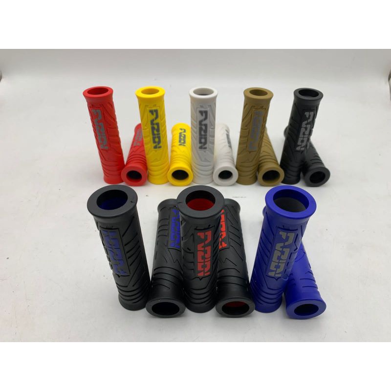 ปลอกแฮนด์ FUZION 01 - UNIVERSAL FUZION MOTORCYCLE HAND GRIP