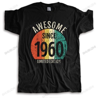 T-shirt  เสื้อยืดแขนสั้น พิมพ์ลาย Awesome Since 1960 60 ปี ของขวัญวันเกิดครบรอบ 60 ปีS-5XL