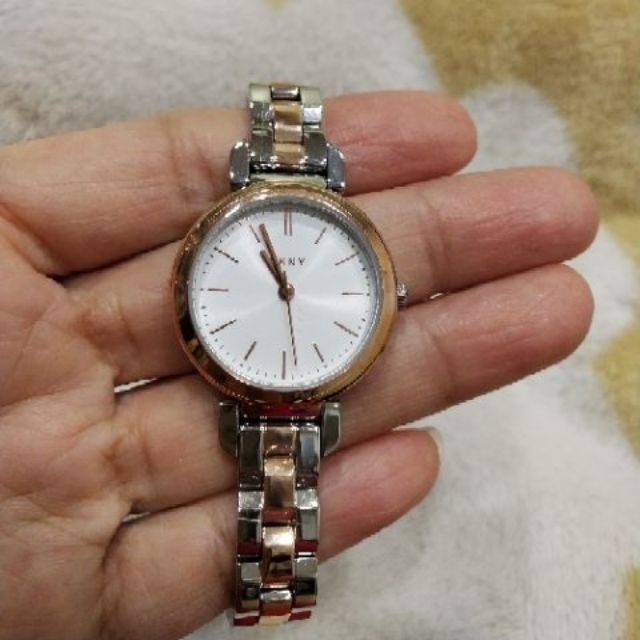 นาฬิกา DKNY
ทูโทน Ladies Watch NY2593 สินค้าแท้ 100% จาก🇺🇸