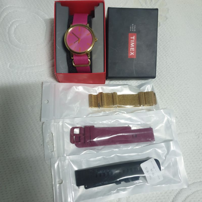นาฬิกา TIMEX Classic Pink T2P364 สายไนล่อน มือสอง สภาพดี 💕💗