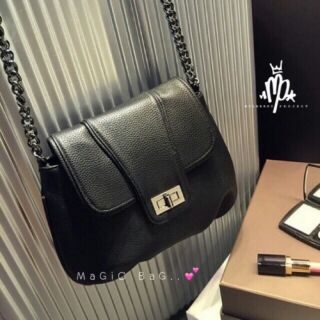 💕 Mulberry 💕

กระเป๋าน่ารักๆจาก Mulberry protector  ทำจากหนัง pu ทรงสวยน่ารัก  พร้อมตัวล๊อคอะไหล่เ