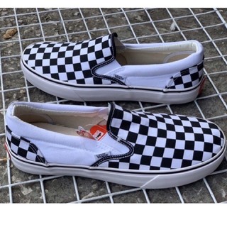 Vans slip on (ขาว-ดำ)/มีบริการเก็บเงินปลายทาง