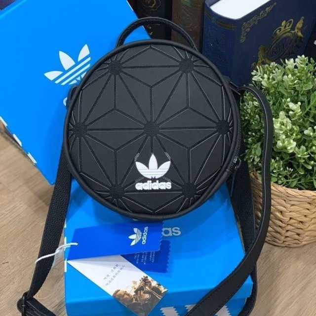 💕 Adidas 3D Circle Crossbody Bag