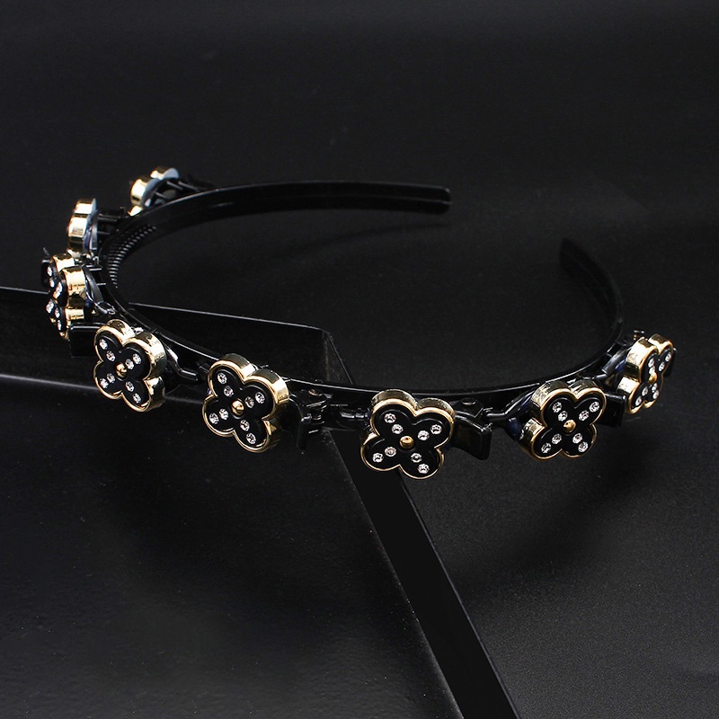 Four leaf clover สไตล์เกาหลี กิ๊บหนีบผม กิ๊บติดผม กิ๊ฟหนีบผม หนีบผม ที่คาดผม คาดผม Hairband Bangs Hairstyle Multi-layer Hollow Woven Headband with Tooth Design Alligator Clip