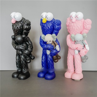 ฟิกเกอร์แฟชั่น KAWSx Sesame Street Take A Hug Kaws on Their Side ของเล่นสําหรับเด็ก