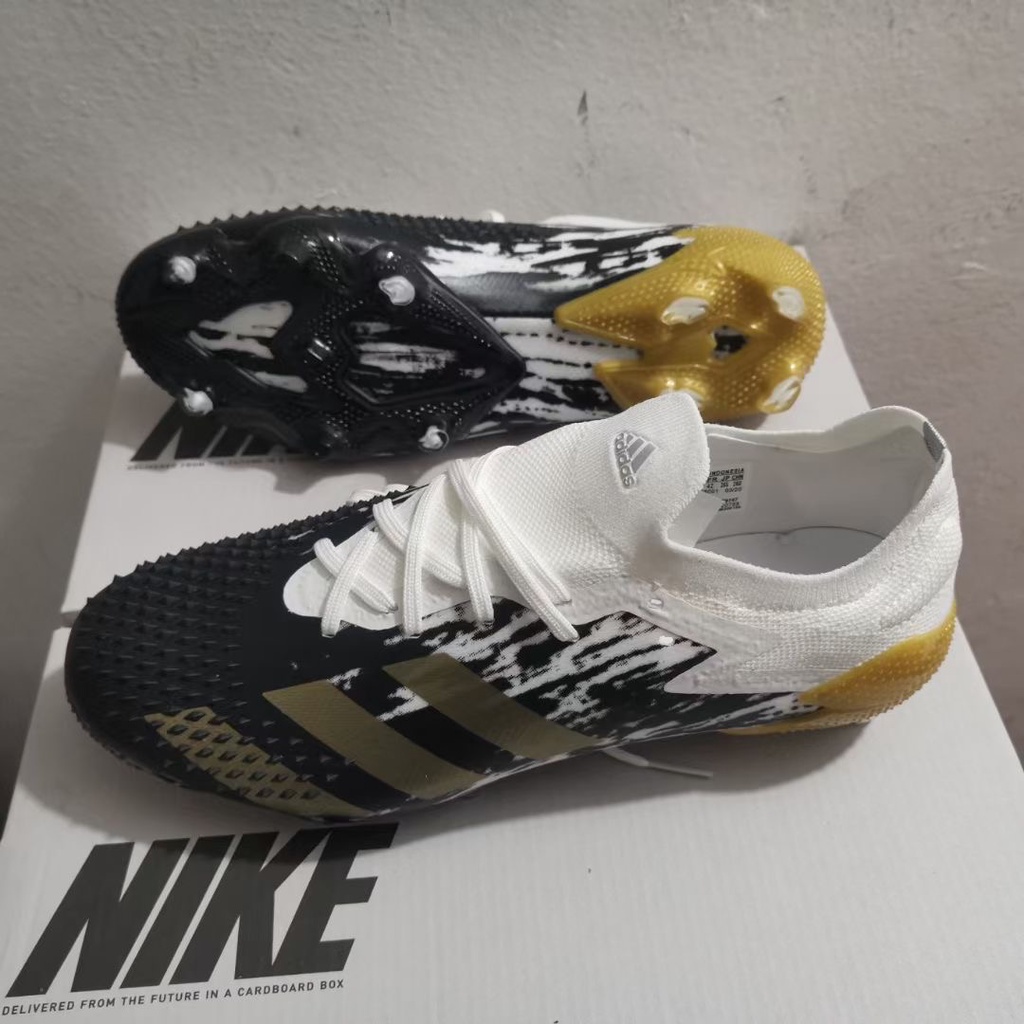 Adidas Predator Mutator 20.1 FG FOOTBALL/SOCCER รองเท้าบูท สีขาว ทอง สําหรับผู้ชาย