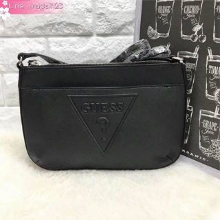 GUESS CROSSBODY BAG ของแท้ ราคาถูก