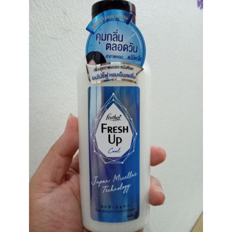 Feather Fresh Up Cool 320ml. Conditioner