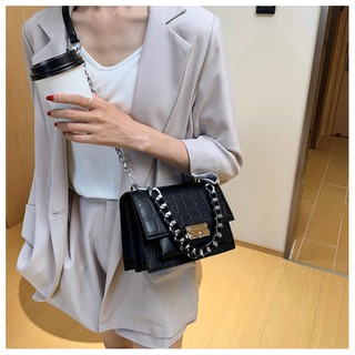 กระเป่ารุ่น Swanky Bag (New Arrival)