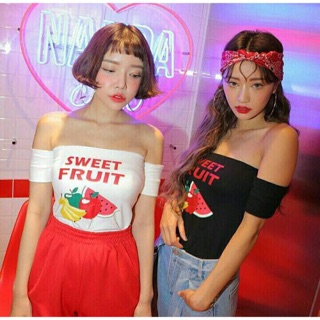 C n Korea sweet frui top เสื้อเกาะอกต่อแขนเนื้อผ้าเรยอน