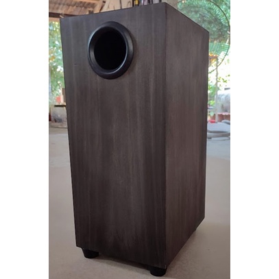 ตู้เปล่าซับวูฟเฟอร์ ใส่ดอกลำโพงซับวูฟเฟอร์ขนาด 6.5 นิ้วไม้MDFปิดผิวไม้เเท้ลายไม้