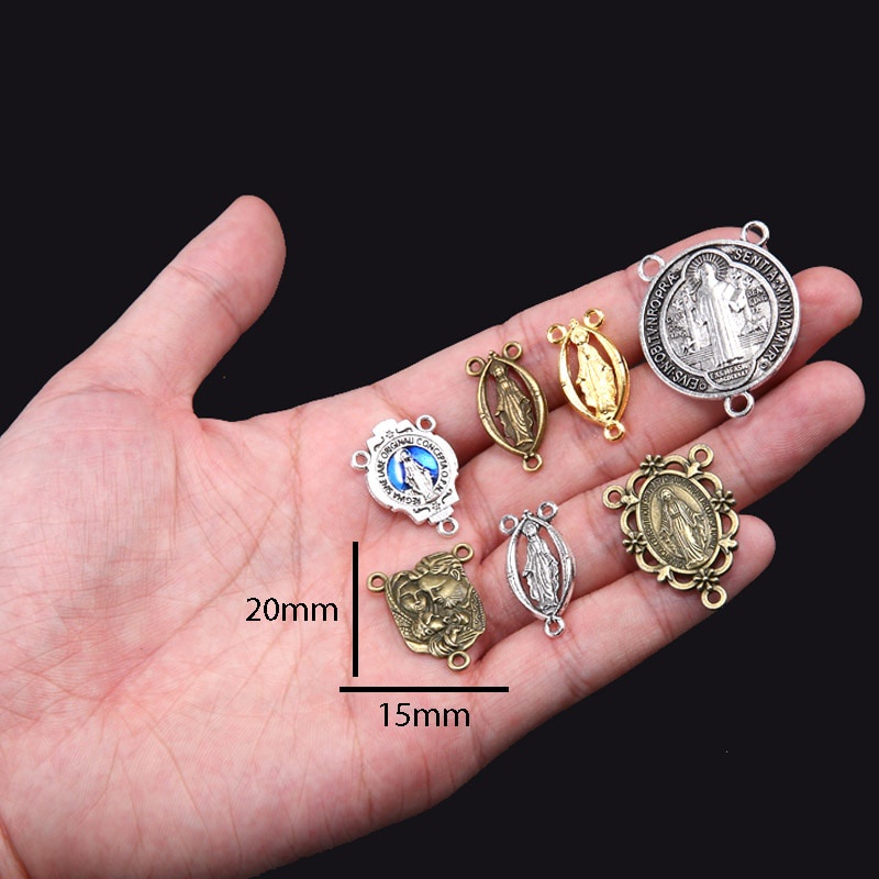 10 ชิ้น สร้อยคอ/สร้อยข้อมือ ตัวเชื่อมต่อ พระเยซู พระคริสต์ หลายตัว เหรียญสามเหลี่ยม