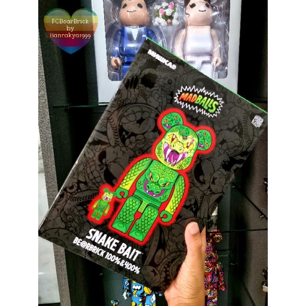 จัดส่งฟรี ✅ [[ NEW แกะเช็ค ของแท้ 100%!! ]]​ BE@RBRICK MADBALLS MISHKA SNAKE BAIT 400% + 100% มีของ 