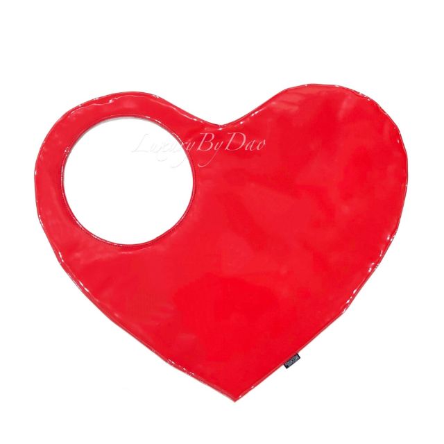 USED LIKE NEW MOSCHINO heart-shaped bag สีแดง​ สวยมาก